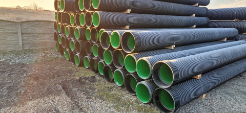 Rura karbowana Przepustowa 800/6000 SN8 z kielichem bez uszczelki